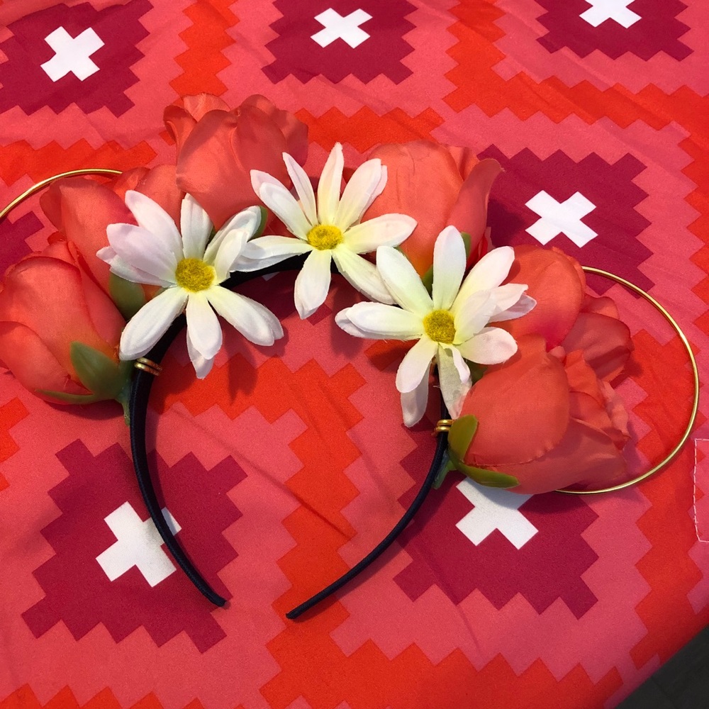 Minnie Rose Ears🌹